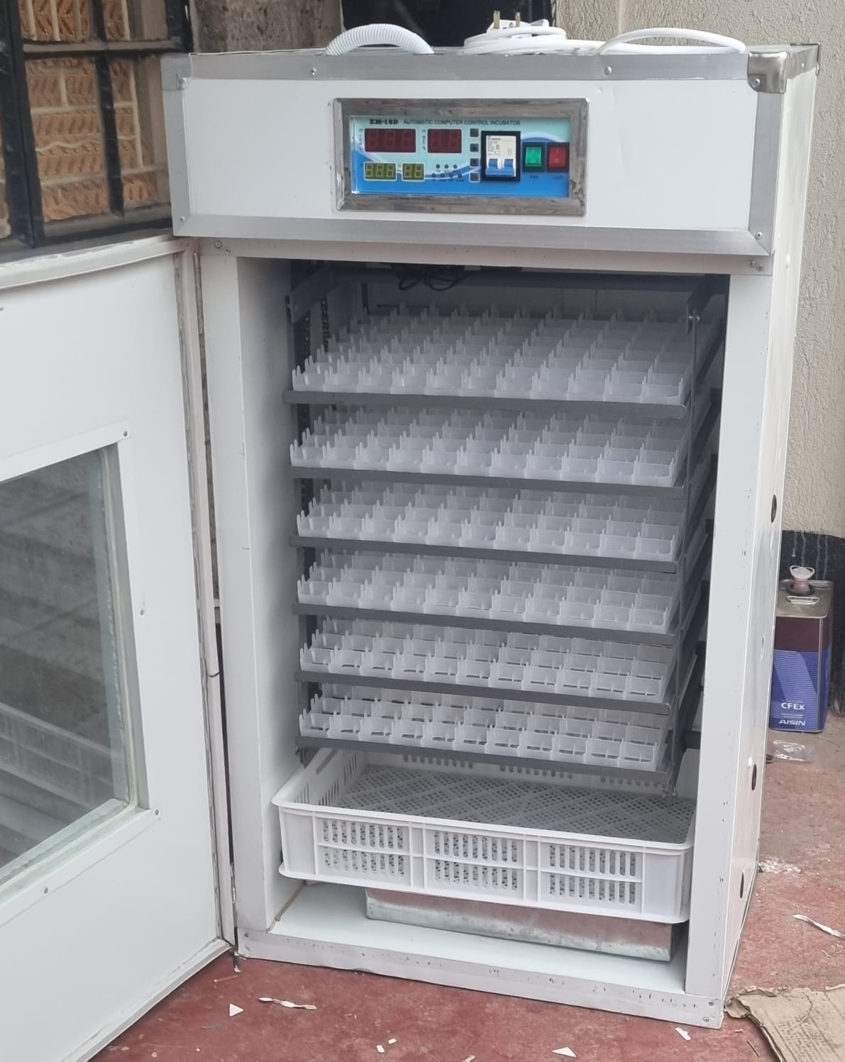 616 Eggs Digital Automatic Electric Grade 1 Incubator